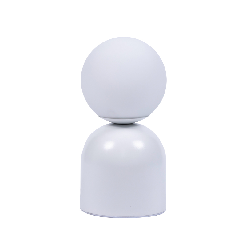 โคมไฟตาราง Nordic Simple